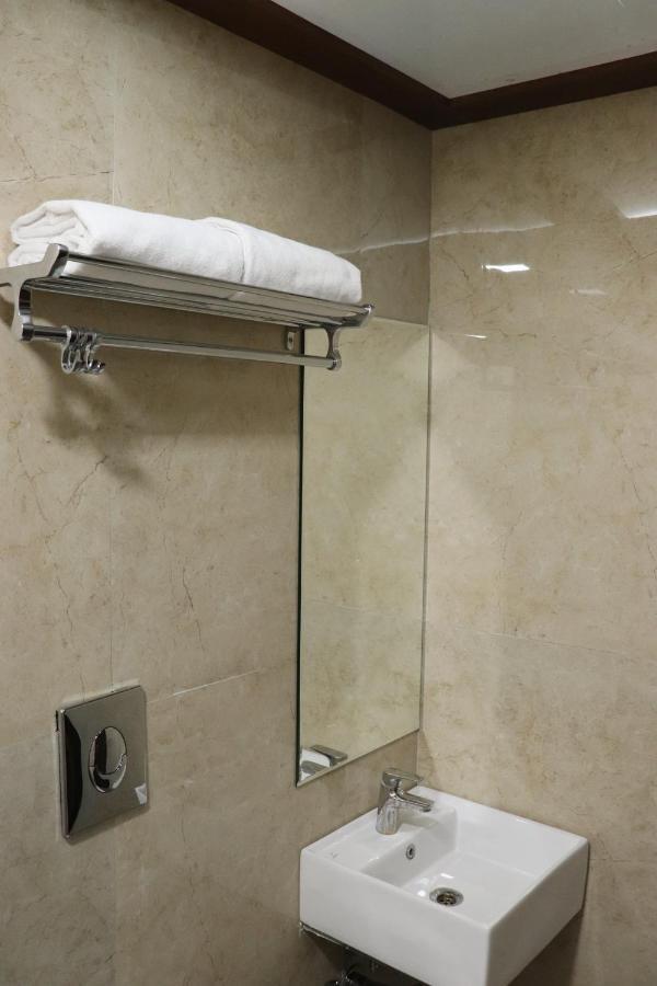 Hotel Ajmer Tower Екстериор снимка
